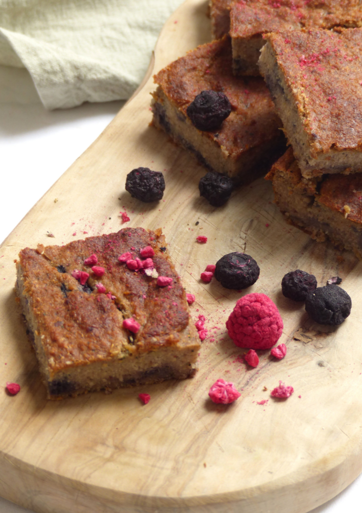 Bananenbrood met courgette en blauwe bes